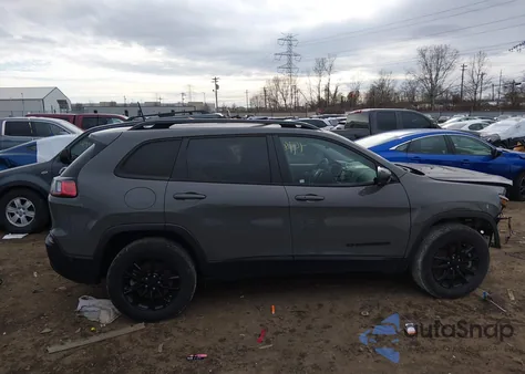 2023 Jeep Cherokee Altitude Lux 4X4 from USA, damaged, VIN 1C4PJMMB3PD108257